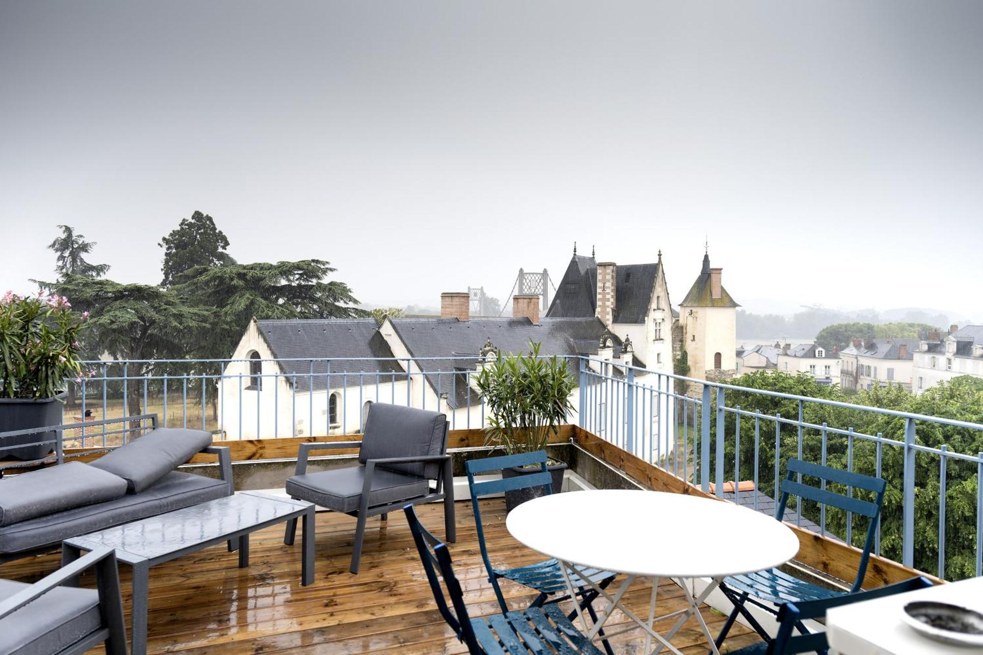 Grand Gite Terrasse Vue Loire Et Chateau D'Ancenis Exterior foto